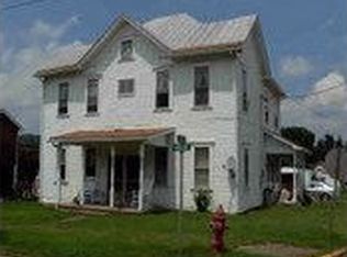 301 Dodd St, Middlebourne, WV 26149