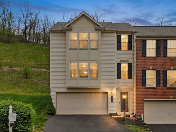 220 Maple Ridge Dr, Canonsburg, PA 15317