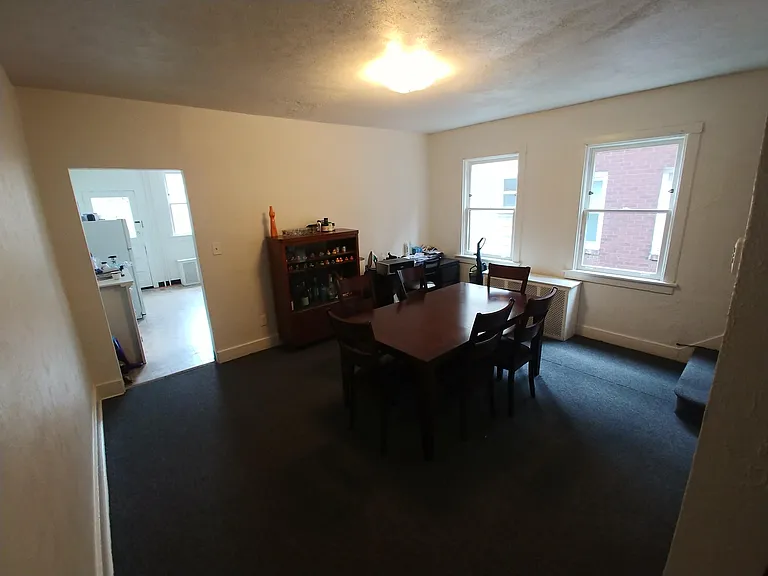 1322 Wightman St — Photo 3