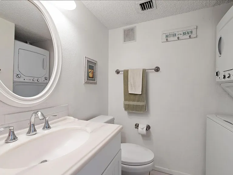 179 Medallion Blvd #179 — Photo 28