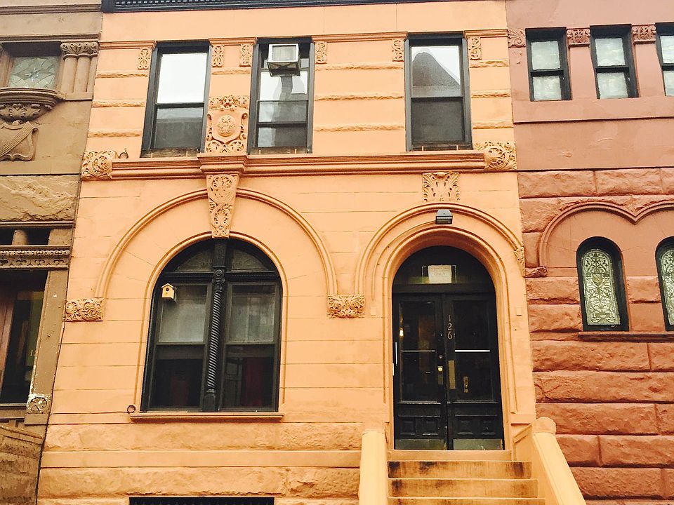 1st image of 126 New York Ave APT 8