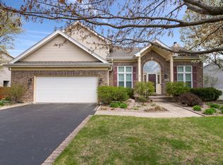 145 Barnes Rd, Elgin, IL 60124