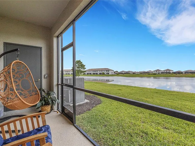 15227 Sunny Day Dr — Photo 22