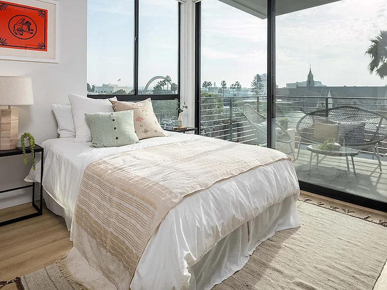 Bedrooms that allow for indoor & outdoor living