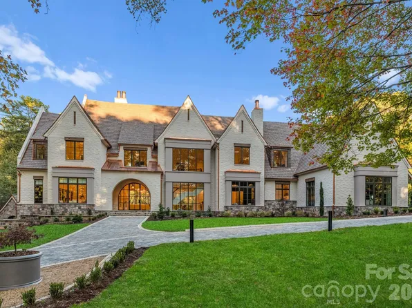 433 Highland Forest Dr, Charlotte, NC 28270