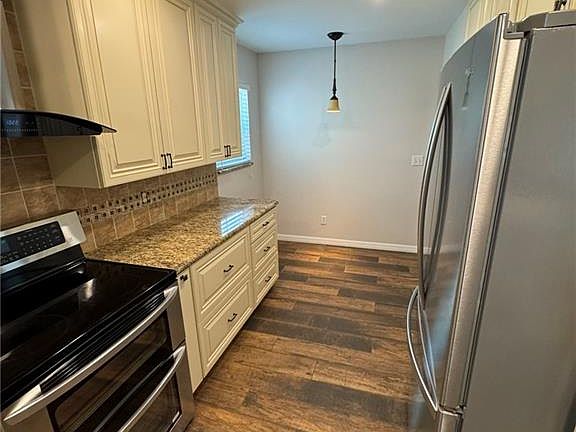 4th image of 25215 Golf Lake Cir