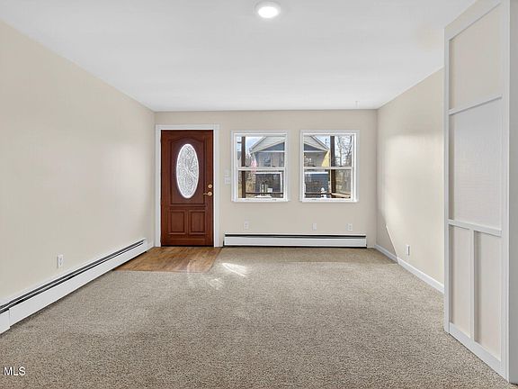 2nd image of 3 Newbury Street