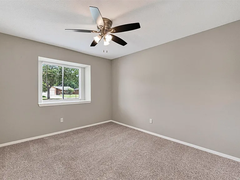 16614 Blackhawk Blvd — Photo 19