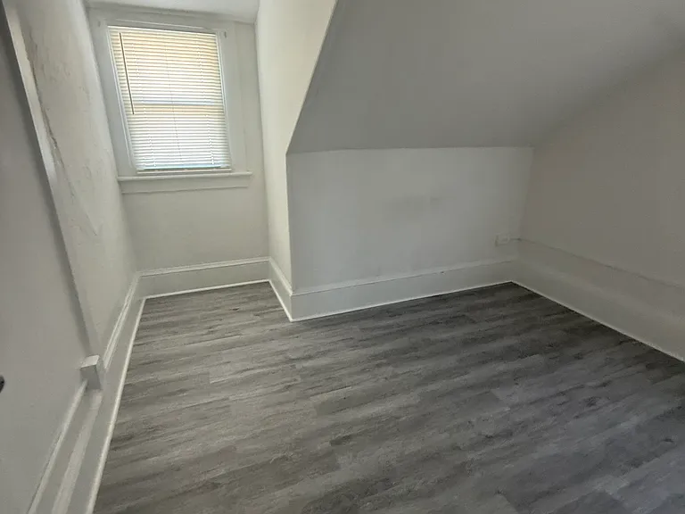 19 S Hollywood Ave #4 — Photo 11