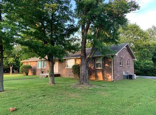 2334 Battleground Dr, Murfreesboro, TN 37129