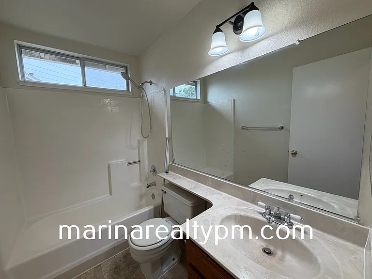 115 James River Rd — Photo 26