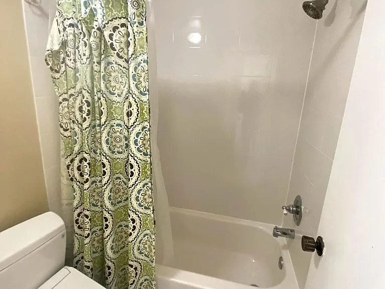 118 Monroe St #709 — Photo 22