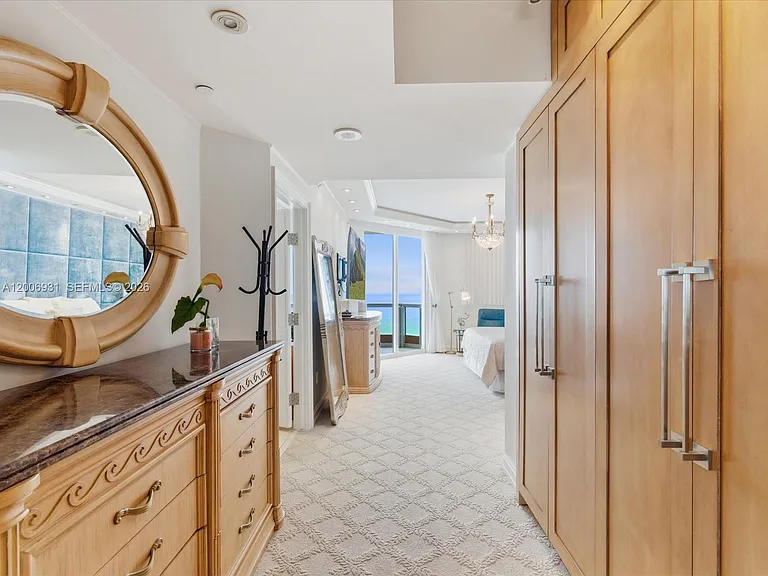 17875 Collins Ave #1501 — Photo 37