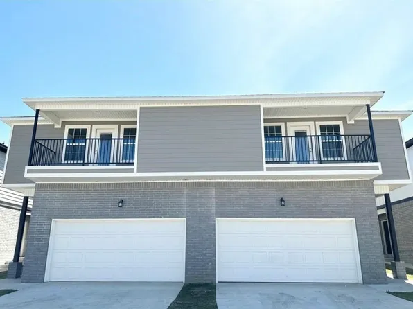 1011 S Benchmark Ln #1, Fayetteville, AR 72704