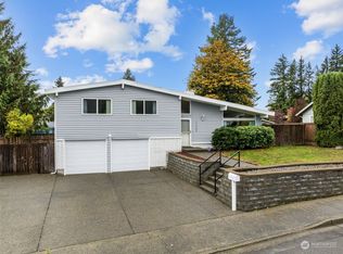 17025 130th Ave SE, Renton, WA 98058