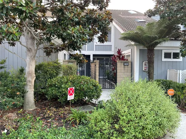 3588 Windspun Dr, Huntington Beach, CA 92649