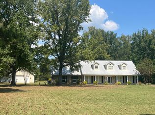 4595 Barton Ferry Rd, West Point, MS 39773