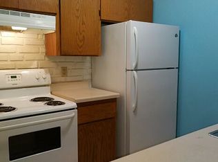 228 East Blf, Madison, WI 53704