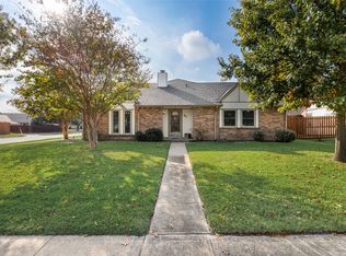 451 Whitney St, Cedar Hill, TX 75104