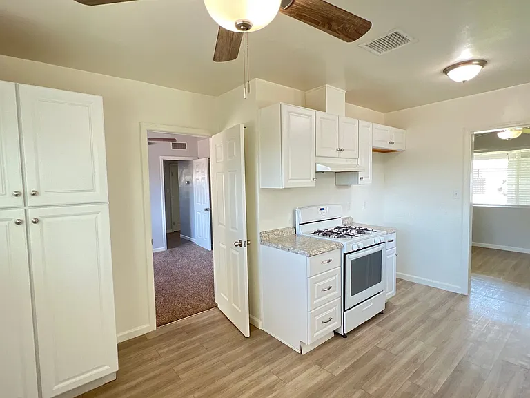515 Cherokee Dr — Photo 7