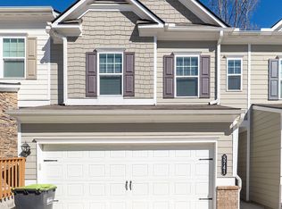 5741 Silver Lake Dr, Mableton, GA