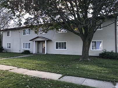 1st image of 3604 Ravenwood Cir #3604