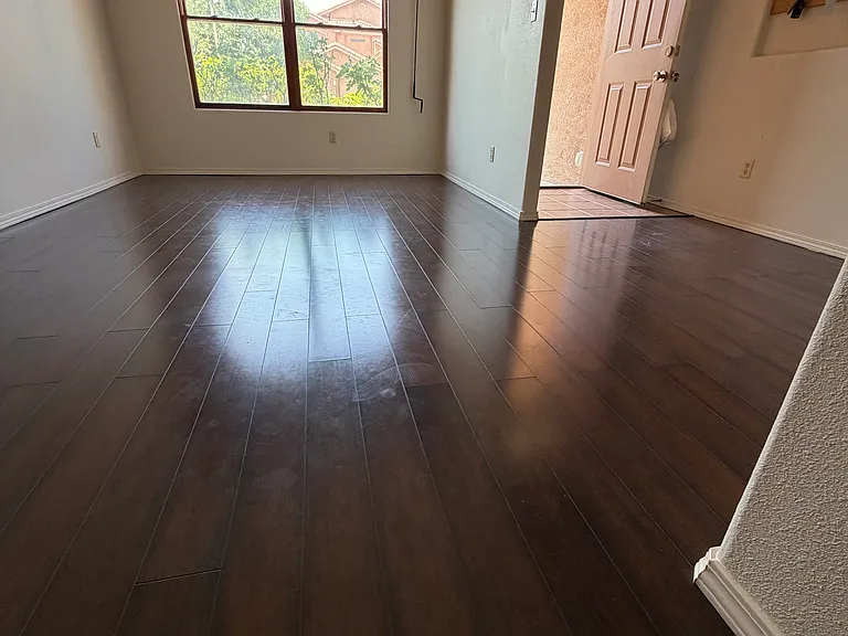 9228 Bluewood Ln NE — Photo 4