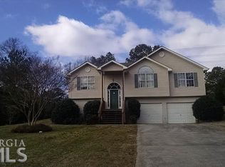 130 Hunters Xing SE, Calhoun, GA 30701