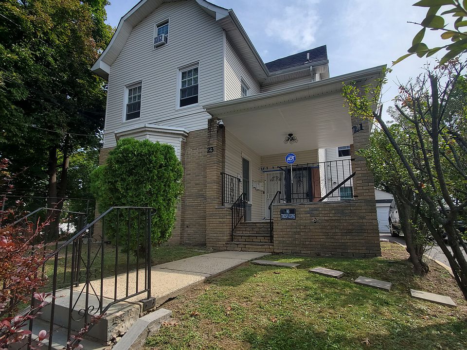 1st image of 21-23 Roseville Ave #2