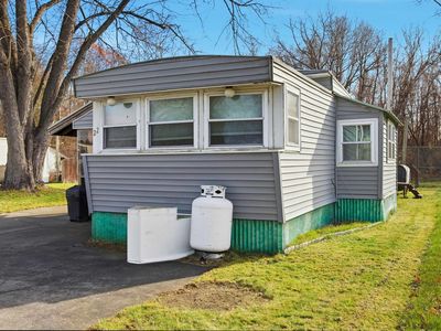 22 Longmeadow Drive, Concord, NH, 03301