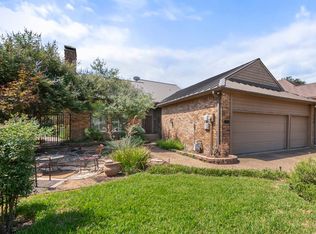 1504 Travis Cir S, Irving, TX 75038