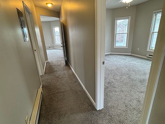 5th image of 310 E Mulberry St Unit 2