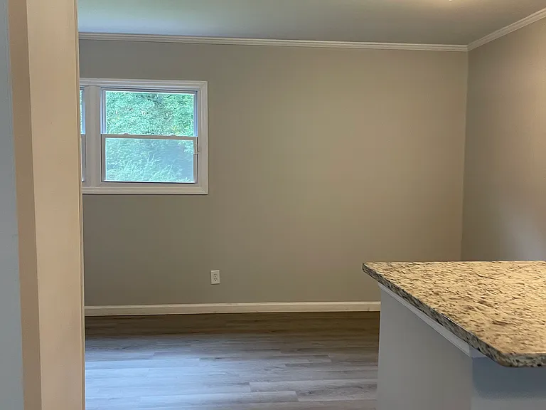 175 Morningview Dr — Photo 6