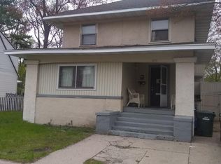 1375 5th St #2, Muskegon, MI 49441