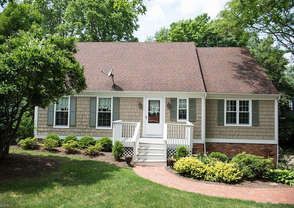 1st image of 133 Elm Ct