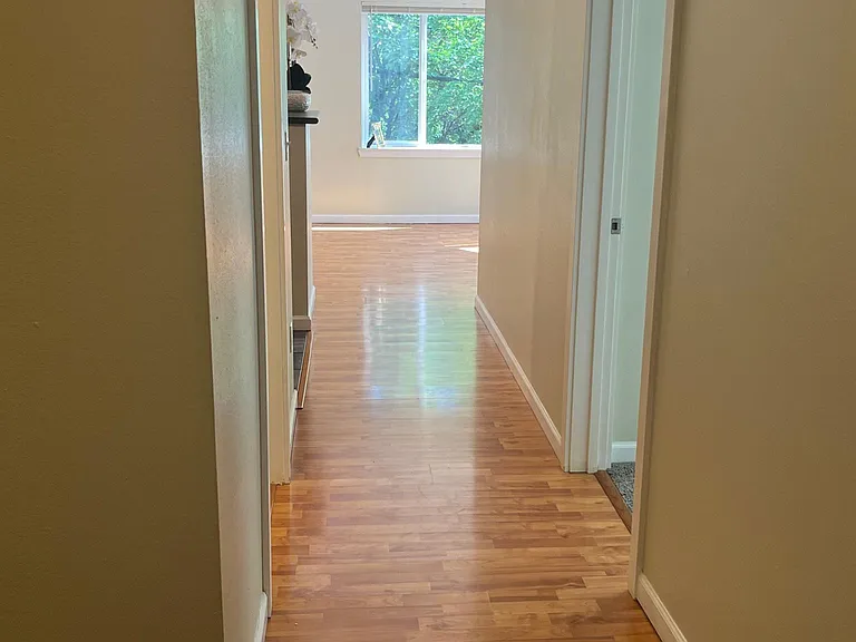 500 Elliott Ave W #208 — Photo 3