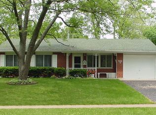 522 Circle Dr, University Park, IL