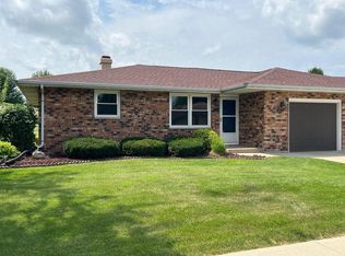 2501 N Lexington Dr #2, Janesville, WI 53545