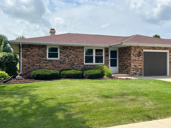 2501 N Lexington Dr #2, Janesville, WI 53545