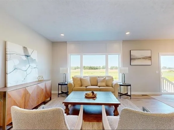 2574 56th Ave, Columbus, NE 68601