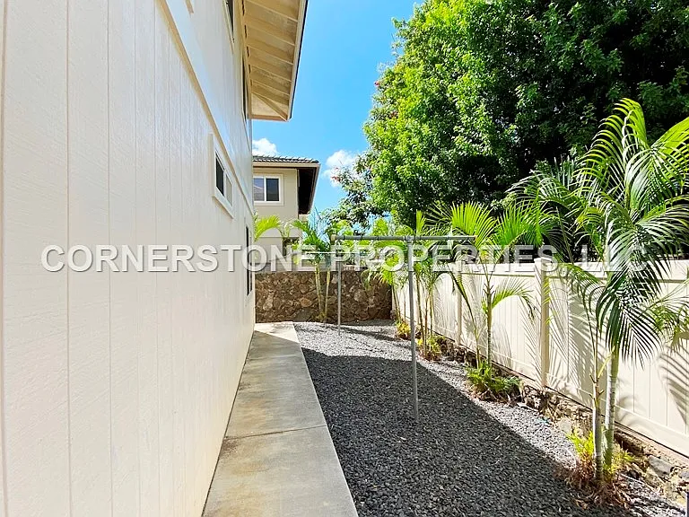 670A Hunalewa St #1 — Photo 12