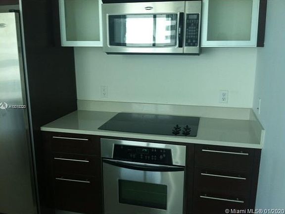 4th image of 1900 N Bayshore Dr APT 3103