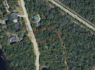 62 Lake Holley Cir, Defuniak Springs, FL 32433