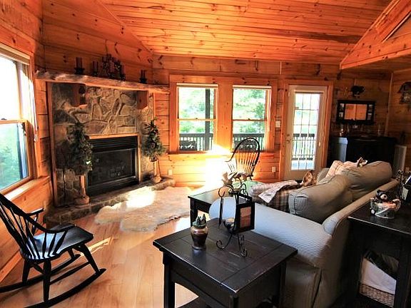 4th image of 2116 Callalantee Dr