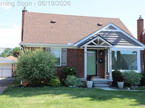 17396 Brody Ave, Allen Park, MI 48101