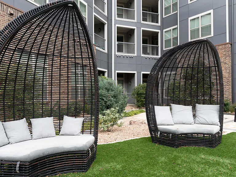 Courtyard Lounge