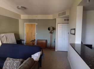 2566 Ellis Ave APT 402, Saint Paul, MN 55114