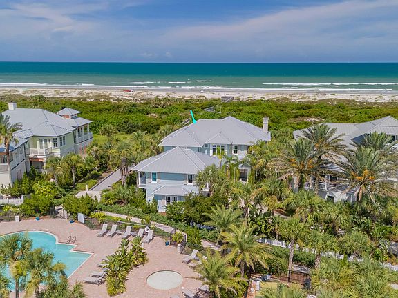 3rd image of 684 Ocean Palm Way