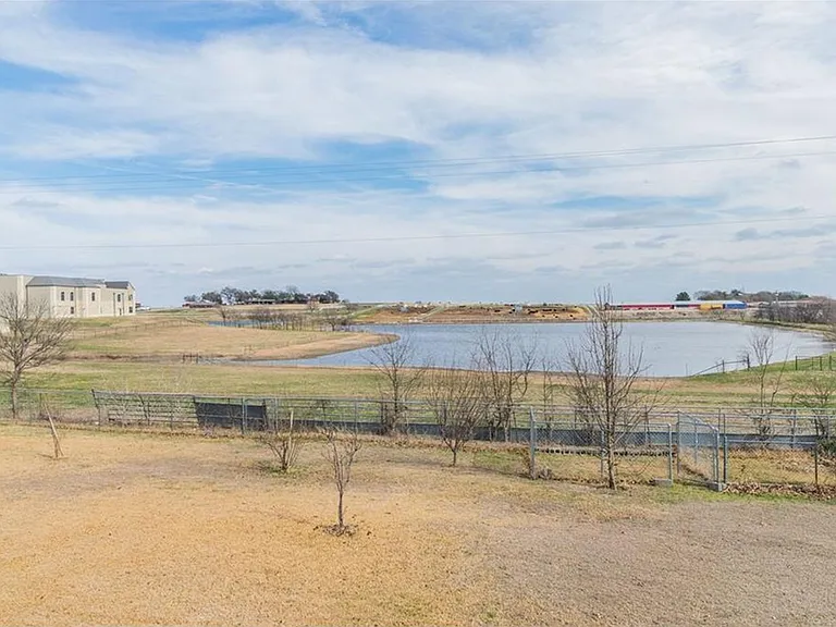 4501 Ridge North Rd — Photo 41