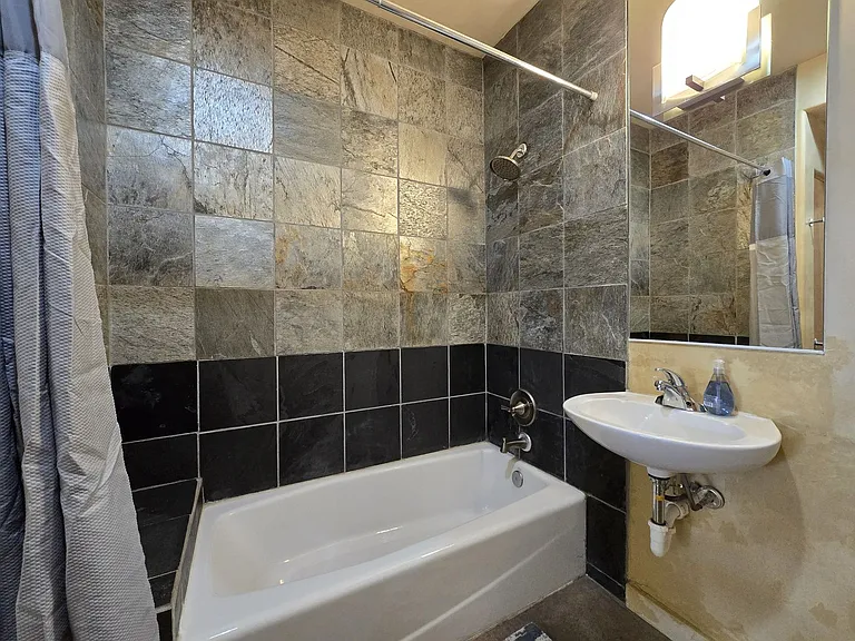 1012 Marquez Pl #307A — Photo 10